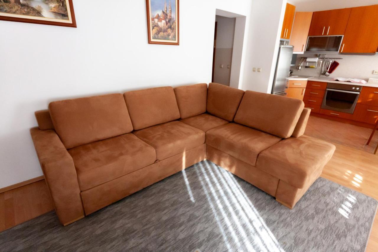 Apartmani Strsoglavec Krapinske Toplice Exterior foto