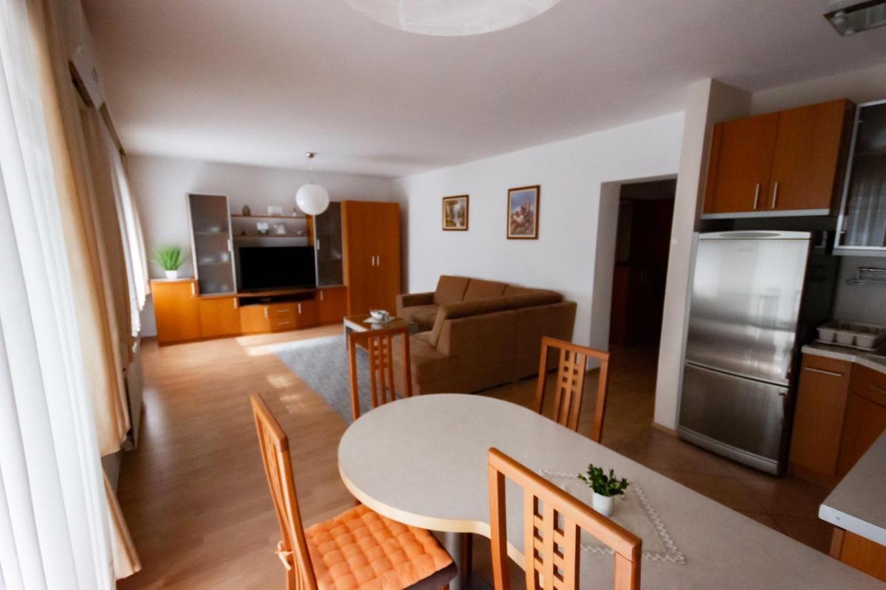 Apartmani Strsoglavec Krapinske Toplice Exterior foto