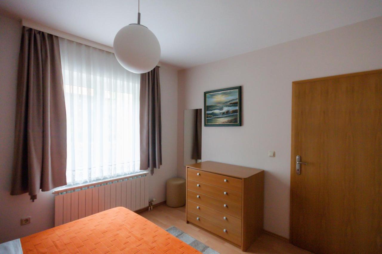 Apartmani Strsoglavec Krapinske Toplice Exterior foto